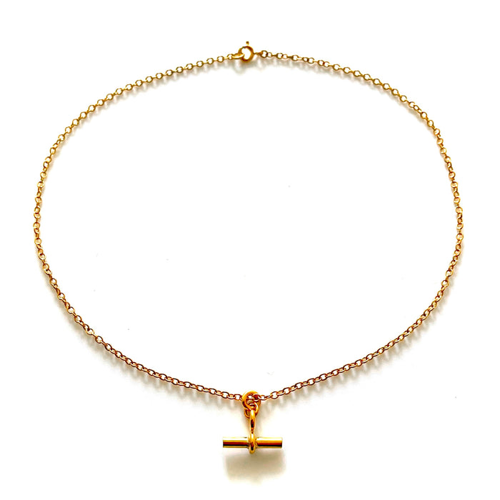 18ct Gold Plated T-Bar Necklace | 1.5cm Albert Pendant Elegance