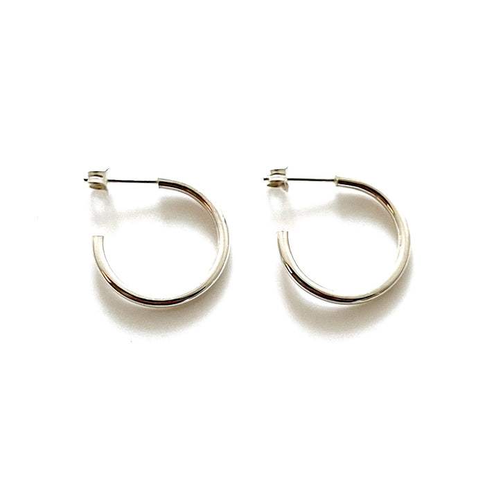 20mm Solid Sterling Silver Hoops - Bold Heritage 2mm Classic Chic | Roberts & Co