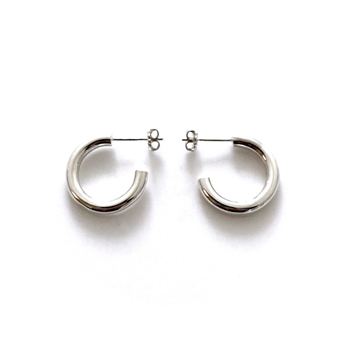 3mm Solid Sterling Silver 20mm Hoop Earrings - Classic Centuries | Roberts & Co