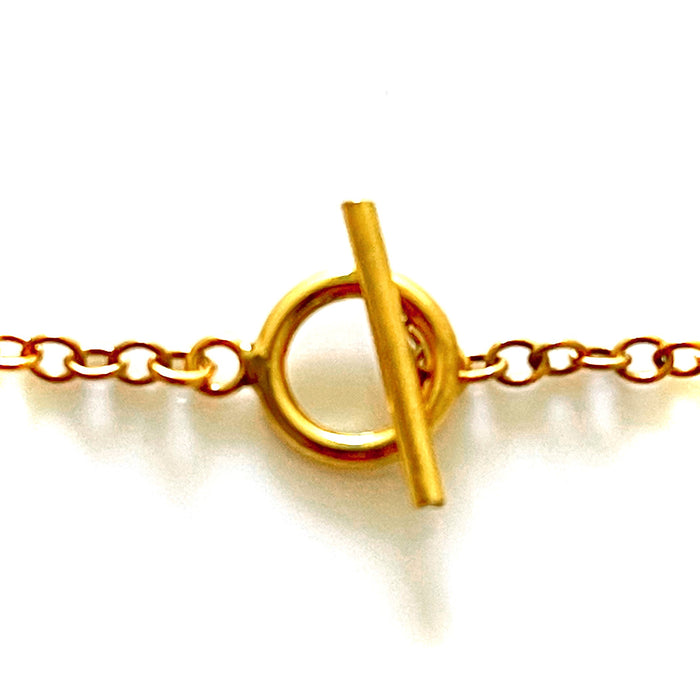 Luxurious 18ct Gold Plated Sterling Silver Bracelet with Oval Link Chain and Toggle Clasp