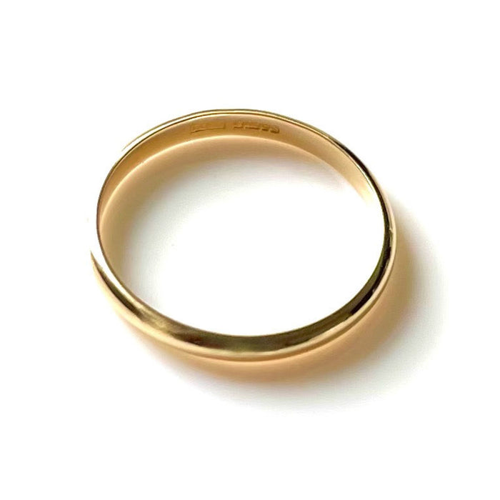 9ct Yellow Gold 2mm x 1mm D Shape Wedding Ring - Timeless Elegance | Roberts & Co